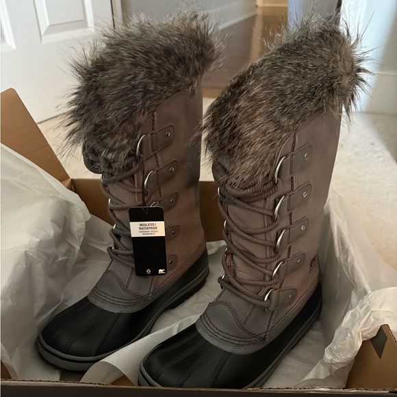 NWT - Sorel - JOAN OF ARCTIC™ Women's Waterproof Boot - Picture 4 of 4